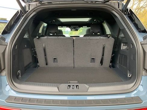 New 2026 Ford Explorer ST-Line AWD/4WD image 5