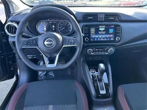 New 2025 Nissan Versa SR w/ Trunk Package image 17