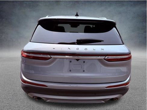 Used 2024 Lincoln Corsair Reserve w/ Rear Removable Package Tray AWD/4WD image 4