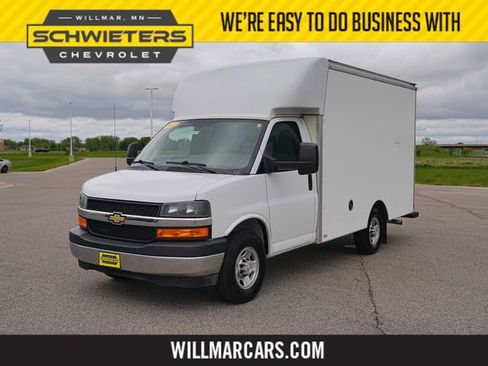 Used 2022 Chevrolet Express 3500 w/ Power Convenience Package RWD image 1