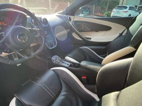 Used 2017 McLaren 570S Coupe RWD image 3