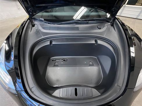 Used 2020 Tesla Model 3 Long Range AWD/4WD image 29