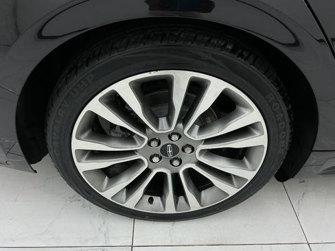 Used 2017 Lincoln Continental Reserve w/ Climate Package AWD/4WD image 48