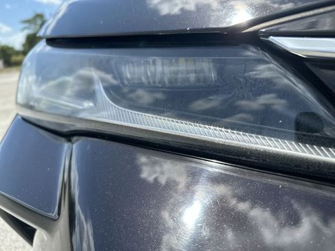 Used 2021 Toyota Avalon Limited w/ Advanced Safety Package FWD image 12