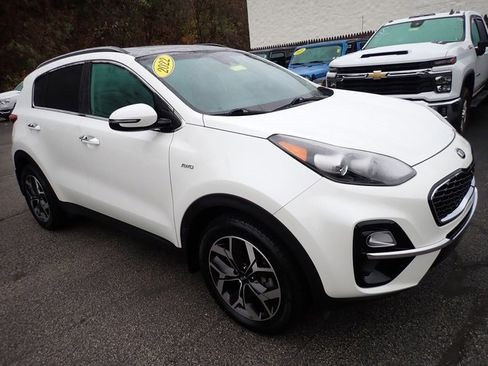 Used 2022 Kia Sportage EX image 9