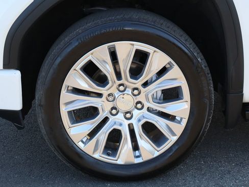 Certified 2020 GMC Sierra 1500 Denali w/ Denali Ultimate Package image 34