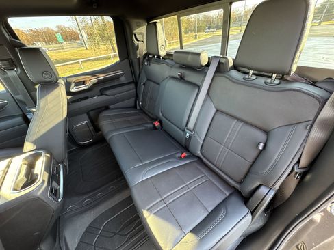 Certified 2024 Chevrolet Silverado 1500 High Country w/ High Country Premium Package image 23