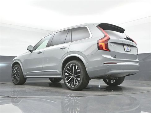 New 2026 Volvo XC90 B6 Plus w/ Protection Package Premier image 48