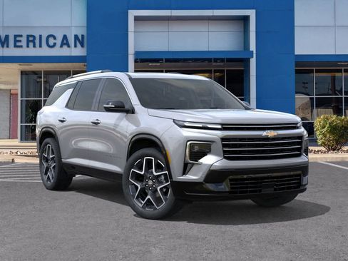 New 2026 Chevrolet Traverse High Country FWD image 7