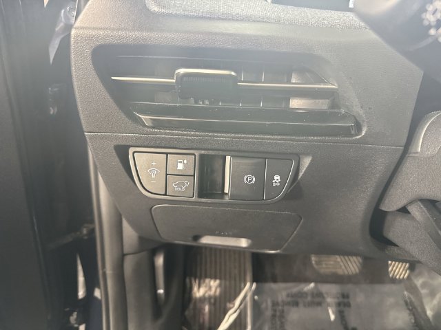 Used 2024 Kia EV6 Wind AWD/4WD image 14