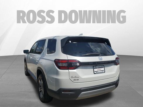 Used 2024 Honda Pilot EX-L image 6