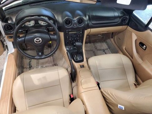 Used 2001 MAZDA MX-5 Miata image 13