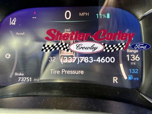 Used 2023 Chrysler Pacifica Touring-L image 13