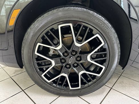 Certified 2024 Chevrolet Blazer RS w/ Driver Confidence II Package image 16