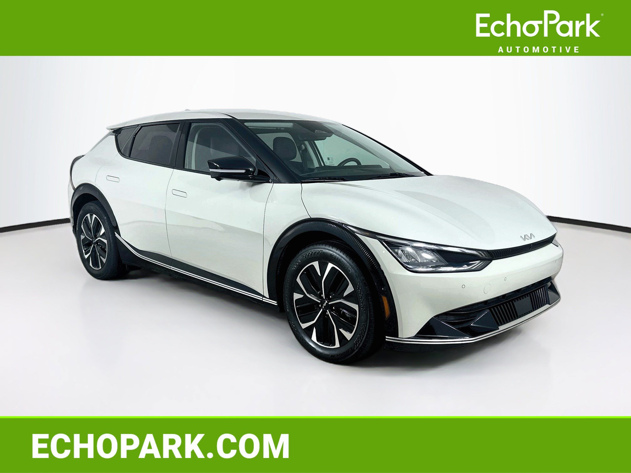 Used 2024 Kia EV6 Wind w/ Wind Technology Package AWD/4WD image 1
