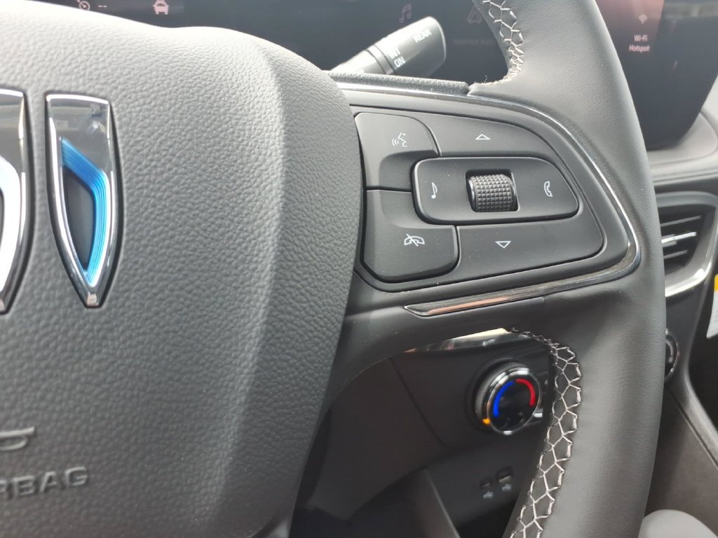New 2026 Buick Encore GX Preferred w/ Comfort Package FWD image 17