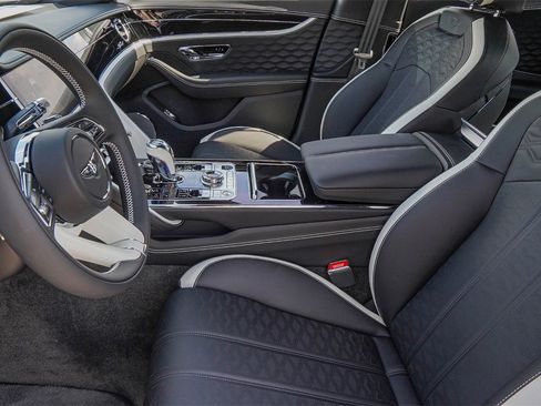 New 2026 Bentley Flying Spur Plug-In Hybrid image 20