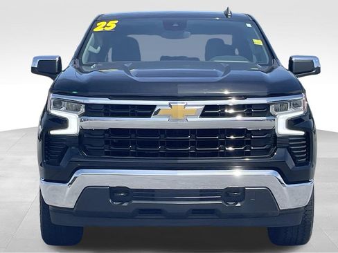 Used 2025 Chevrolet Silverado 1500 LT AWD/4WD image 9