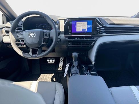 New 2026 Toyota Camry SE image 13