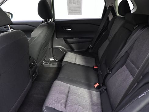Used 2025 Nissan Rogue SV AWD/4WD image 21
