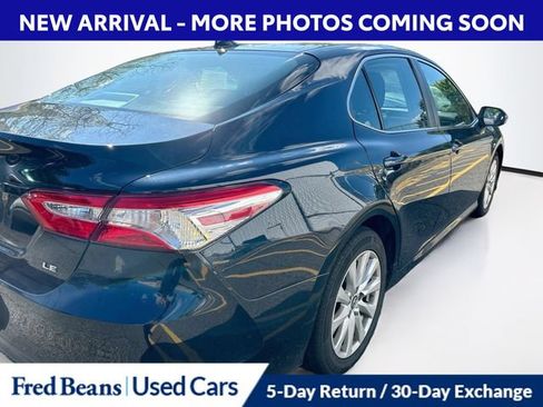 Used 2020 Toyota Camry LE FWD image 6