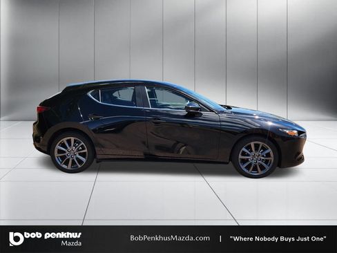Used 2025 MAZDA MAZDA3 s FWD image 24