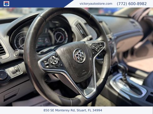 Used 2017 Buick Regal Sport Touring FWD image 31