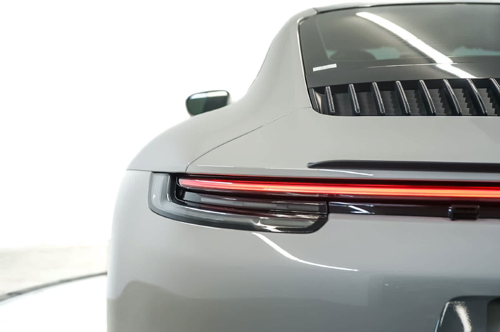 Certified 2022 Porsche 911 Carrera RWD image 11
