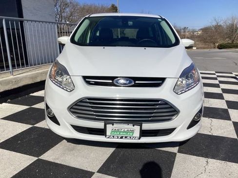 Used 2017 Ford C-MAX Energi Titanium FWD image 3