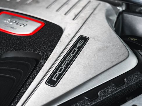 Used 2018 Porsche Panamera Turbo image 90