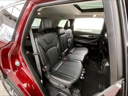 Certified 2025 INFINITI QX60 Luxe image 20