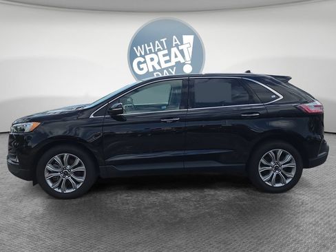 Used 2024 Ford Edge Titanium AWD/4WD image 7