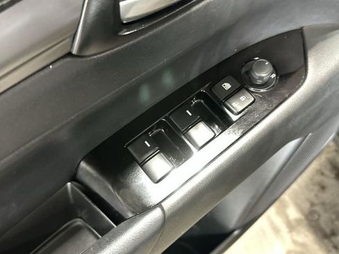 Used 2021 MAZDA CX-5 Touring image 19