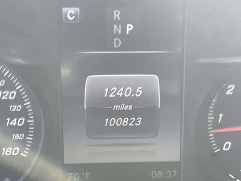 Used 2017 Mercedes-Benz GLC 300 4MATIC image 21