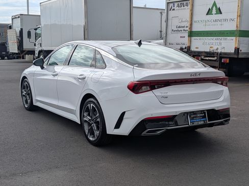 Used 2022 Kia K5 EX FWD image 3