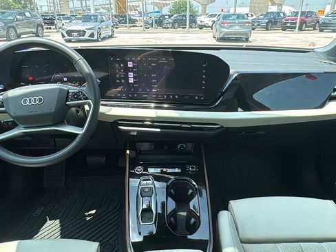 Used 2025 Audi A5 2.0T Premium Plus w/ Premium Plus AWD/4WD image 17