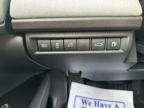 Certified 2025 Toyota Camry LE image 15