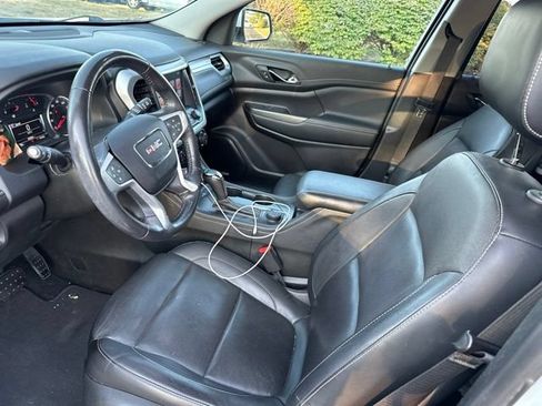 Used 2019 GMC Acadia SLT FWD image 6