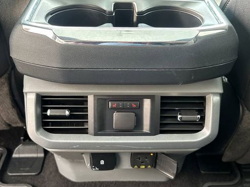 Used 2022 Ford F150 Lariat w/ Equipment Group 502A High image 20