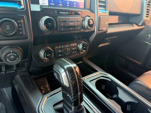 Used 2020 Ford F150 Raptor w/ Equipment Group 802A Luxury AWD/4WD image 7