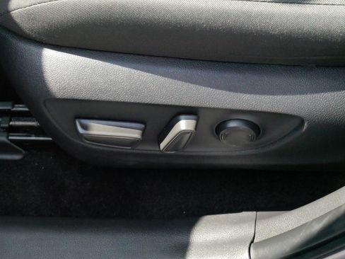 Certified 2025 Toyota RAV4 XLE AWD/4WD image 20