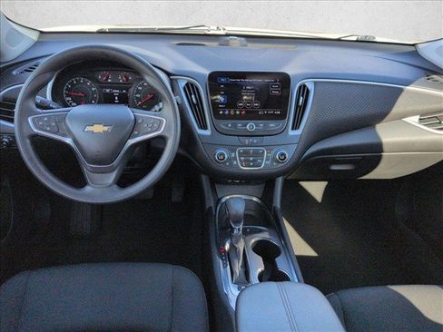 Certified 2022 Chevrolet Malibu LT FWD image 23
