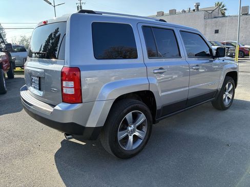 Used 2016 Jeep Patriot High Altitude image 2