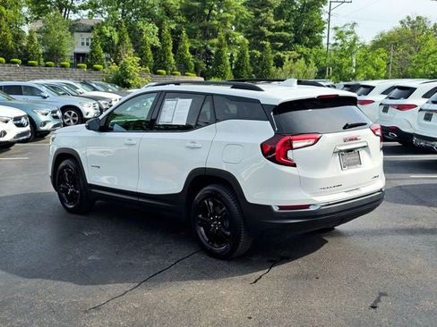 Used 2022 GMC Terrain AT4 w/ Tech Package AWD/4WD image 12