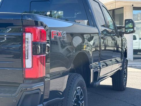 New 2025 Ford F350 Platinum image 38