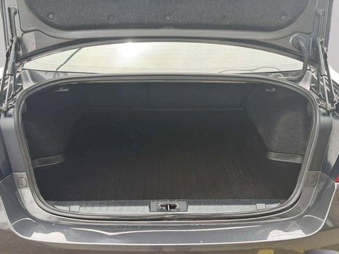 Used 2018 Subaru Legacy 2.5i Premium image 27