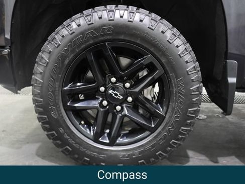 Certified 2022 Chevrolet Silverado 1500 Custom Trail Boss AWD/4WD image 23