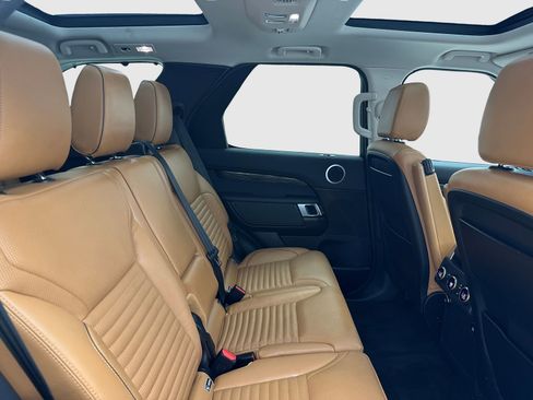 Used 2019 Land Rover Discovery HSE AWD/4WD image 45