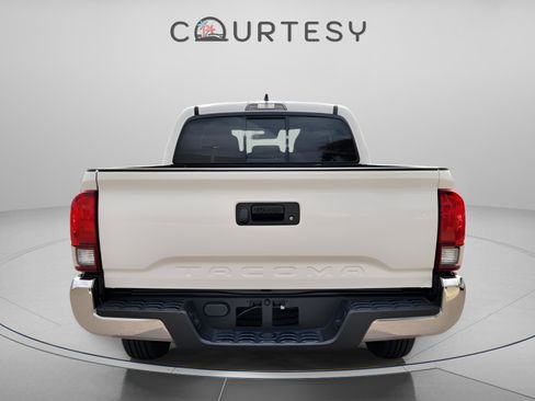Certified 2023 Toyota Tacoma SR5 image 4