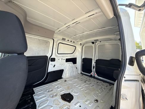 Used 2022 RAM ProMaster City Base image 22